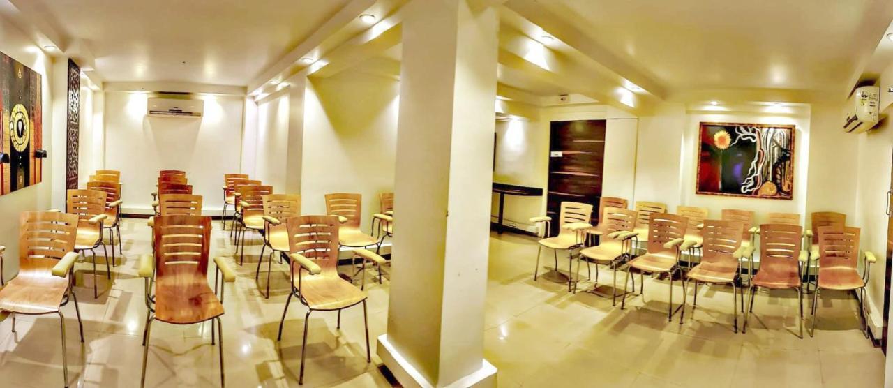 Hotel Samraj Mumbai Luaran gambar