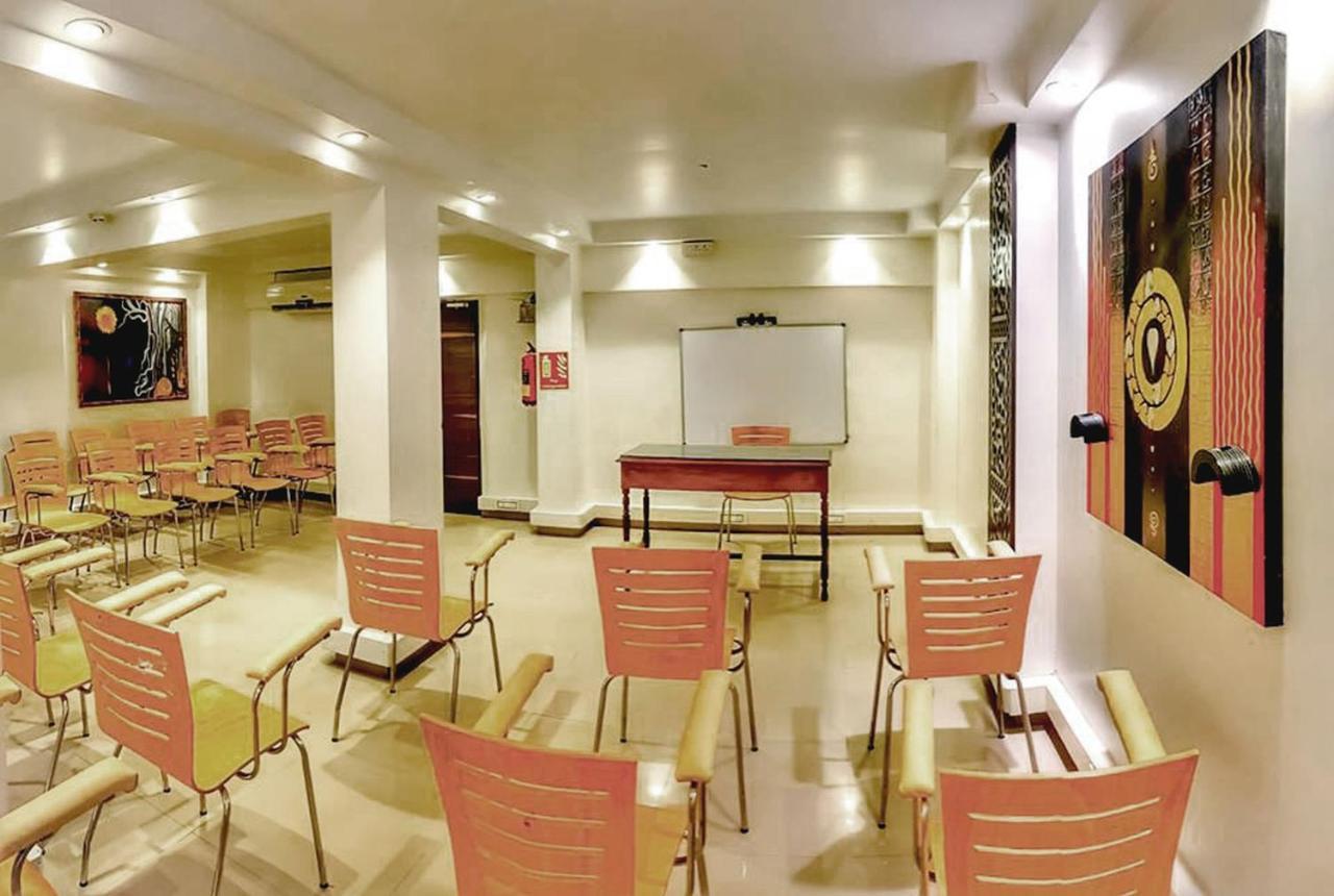 Hotel Samraj Mumbai Luaran gambar
