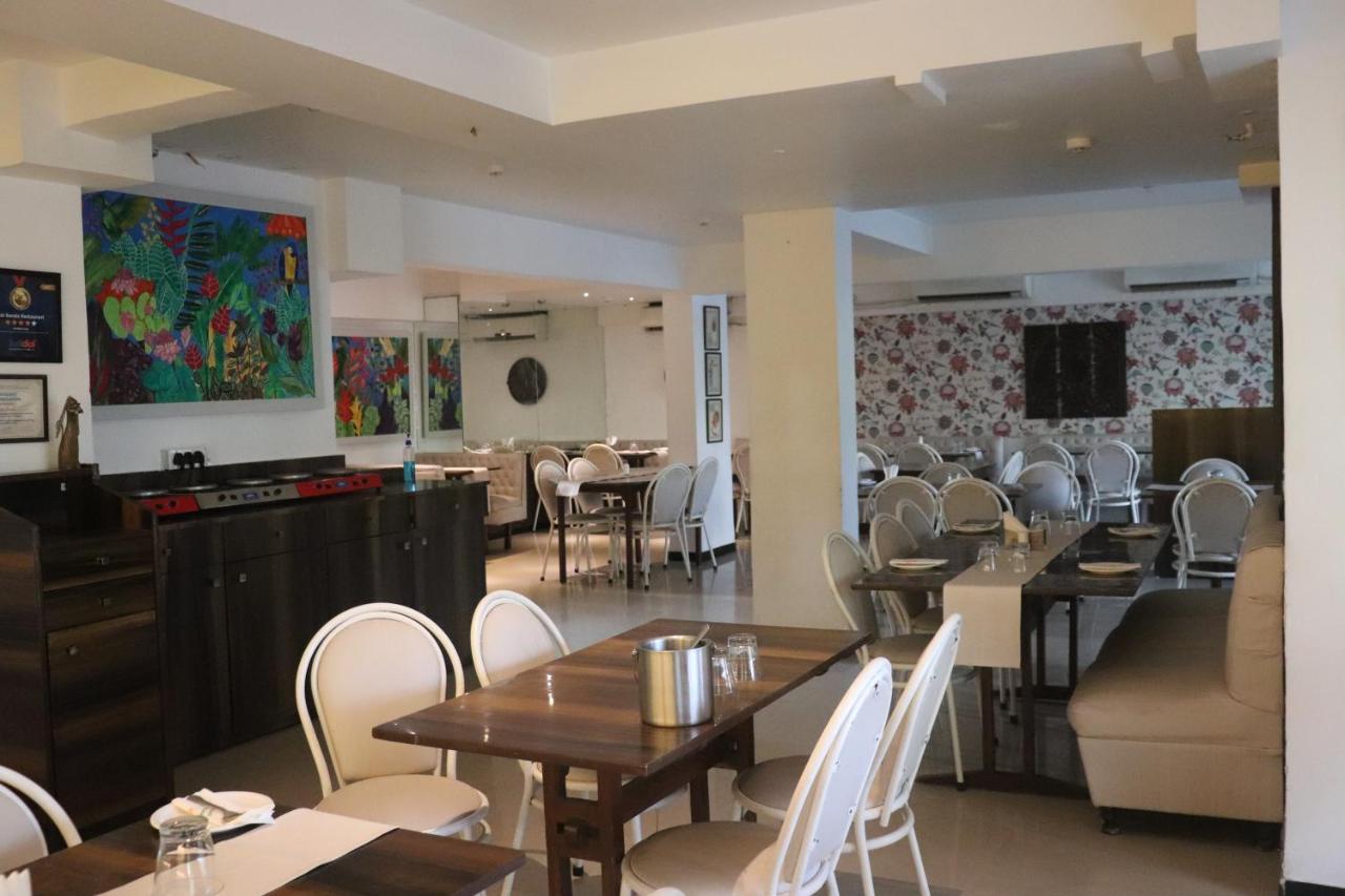 Hotel Samraj Mumbai Luaran gambar